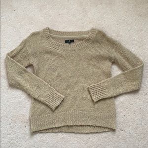 🌸2/$20🌸 Tan & Gold Knit Sweater